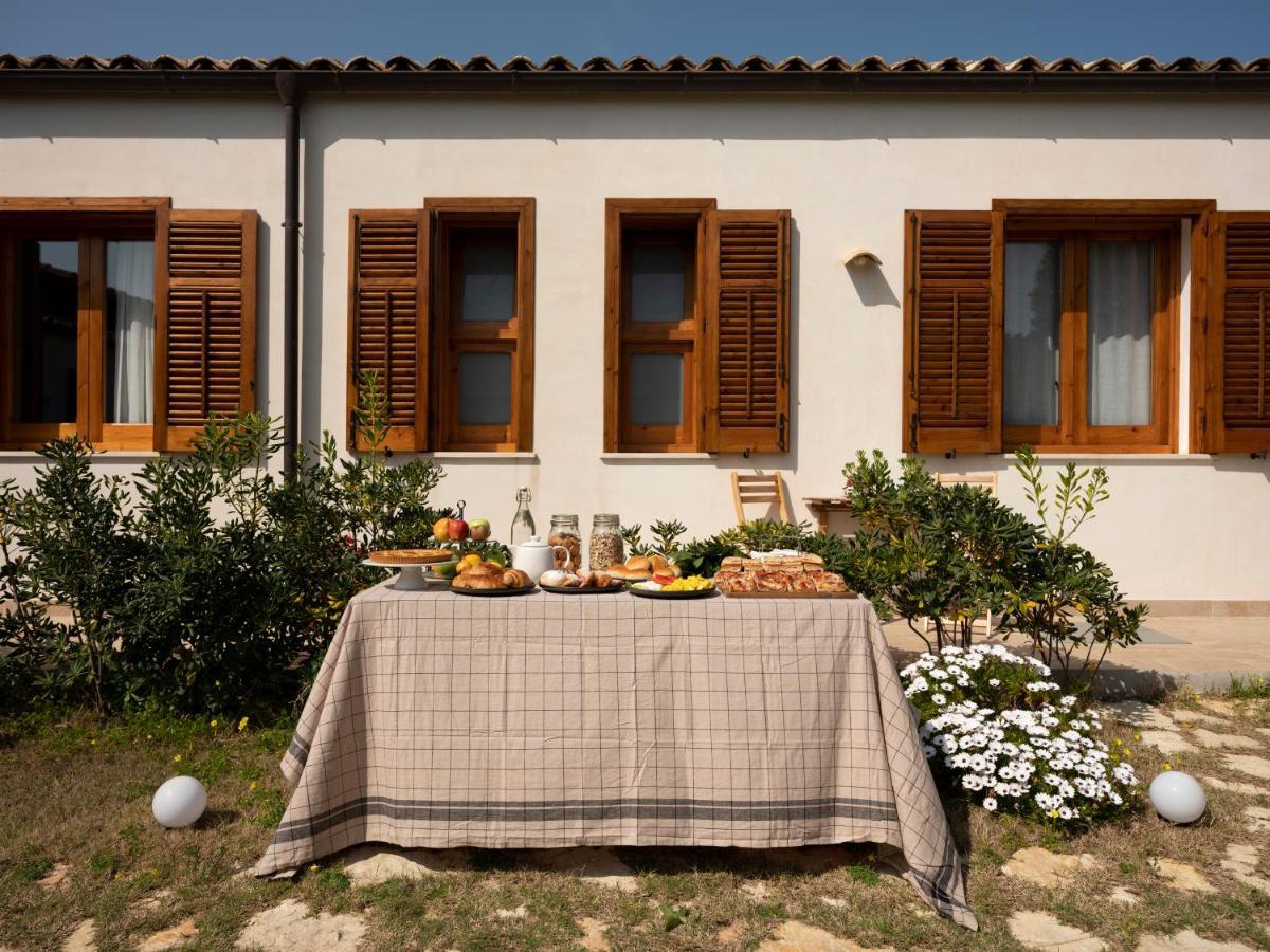 Stagnone Area Zero Bed and Breakfast Birgi Vecchi Eksteriør billede